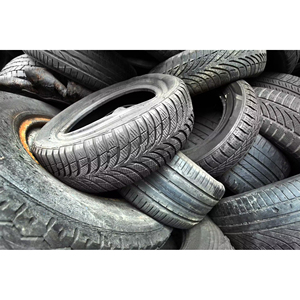 Nettoyer les pneus d'occasion entièrement inspectés et prêts pour l'expédition internationale - Product Image 2