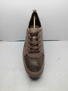 À la mode léger en cuir véritable supérieur anti-dérapant chaussures de marche bout fermé conception respirant toutes saisons tendance de la mode - Product Image 3