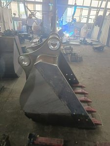 Benna Micro Escavatrice RZS con Denti Frantumatrici in Acciaio al Carbonio per Escavatori da 1-2 Tonnellate, Nera, Dimensioni Personalizzabili per Edilizia - Product Image 2