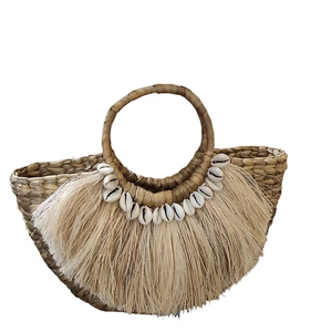 Bolso artesanal de primera calidad para mujer, correas ajustables y cierre magnético seguro de proveedor indio para el verano - Product Image 1