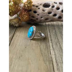 Navajo Handmade Fine Jewelry Kingman Turquoise & Sterling <b>Silver</b> <b>Statement</b> <b>Ring</b> Size 8 for Everyday Wear - Product Image 3