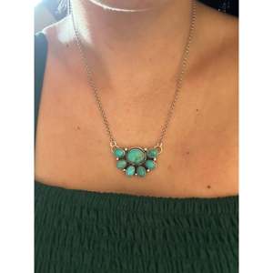 Collier Geradline James Royston en argent sterling turquoise avec grappe de fleurs - Product Image 2