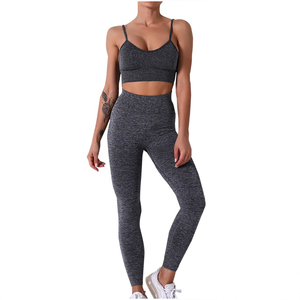 Colección 2025, conjunto de Yoga de alta elasticidad para mujer, superventas, estilo moderno y único con sujetador elástico, pantalones cortos con logotipo en la cintura - Product Image 1