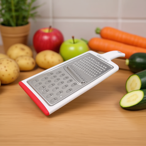 Rallador Universal de Acero Inoxidable Lillo White 0212 820 Pedrini, 30x12x3cm, Herramienta para Frutas y Verduras - Product Image 3