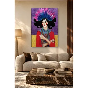 Fida, femme avec coiffe en plumes et colliers sur fond violet, impression sur toile - Product Image 4