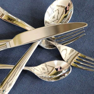 Recién llegado, juego de cubiertos altamente pulidos, juego de tenedor y cuchara, juego de cubiertos de acero inoxidable con espejo para uso en restaurante, decoración de comedor - Product Image 6