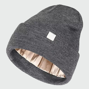 Gorro de mohair Fabricante Gorro personalizado Gorras Logotipo personalizado Gorro jacquard con forro de satén Tejido de lana - Product Image 2