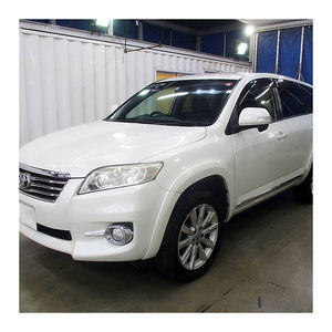 Bon état, occasion, pour Vanguard SUV essence 7 places 4 cylindres Euro V, conduite à gauche, intérieur clair, sièges en cuir, R16, propulsion arrière - Product Image 1