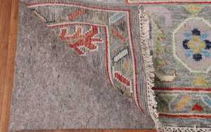 Tapis noué à la main de qualité supérieure Tapis moderne en soie de laine Oushak avec travail brodé pour salon, chambre et maison - Product Image 5