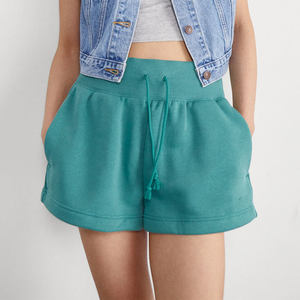 Pantalones cortos de chándal de algodón 220g de alta calidad personalizados Color sólido Diseño OEM Ropa de mujer informal Pantalones cortos de mujer Cintura elástica - Product Image 1