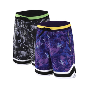 Pantalones cortos deportivos de moda sublimados con logotipo personalizado profesional de fábrica, pantalones cortos de baloncesto transpirables de secado rápido para hombre - Product Image 4