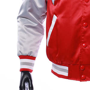 Chaqueta Bomber Casual de Invierno para Hombre, Chaqueta Varsity de Satén con Decoración de Botones, Tela de Satén con Parche Bordado en la Manga - Product Image 6