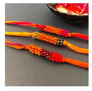 Perles en bois faites à la main en fil multicolore Perles en bois colorées personnalisées en forme et taille Livraison rapide depuis l'Inde - Product Image 2