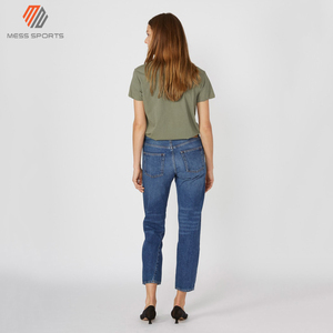 เสื้อยืดผ้าฝ้ายผู้หญิง – คอลเลกชันฤดูร้อน เสื้อยืดพิมพ์ลายโลโก้แบบกำหนดเอง แขนสั้น - Product Image 2