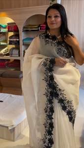 Organza suave de último diseñador con Sari de trabajo de sarro negro de Fab Zone - Product Image 3