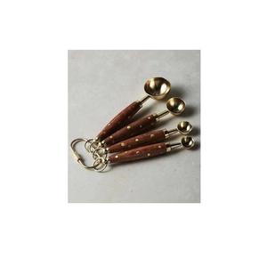 ชุดช้อนกระจกขัดเงาช้อนสีทองพร้อมด้ามไม้เครื่องใช้ในครัวขนาดเล็กและใหญ่ - Product Image 1