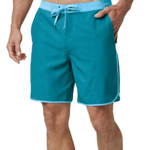 Bañadores respetuosos con el medio ambiente para hombres con parte inferior festoneada y sensación de tacto suave - Product Image 6