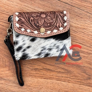 กระเป๋าสตางค์ใบเล็กสำหรับผู้หญิงกระเป๋าใส่เหรียญทำจากหนังวัวแบบตะวันตกใช้หลายรูปแบบ - Product Image 1