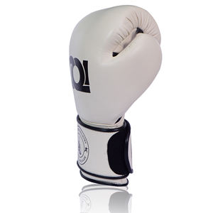 ถุงมือชกมวยกันน้ำปรับสายรัดข้อมือได้สำหรับแข่งขันอุปกรณ์ต่อสู้แบบมืออาชีพทนทานใส่สบาย - Product Image 4