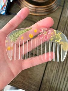 หวีเรซิ่นมืออาชีพสำหรับช่างตัดผม ใช้สำหรับจัดแต่งทรงผมในร้านเสริมสวย วัสดุเรซิ่นคุณภาพสูง - Product Image 2