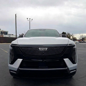 Cadillac Escalade IQ Sport 2 Turbo Automático SUV 2024 Diésel, Volante a la Izquierda, Cuero Oscuro, R18, con 3 Años de Garantía, en Venta - Product Image 1