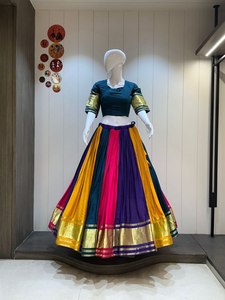Navratri Lehenga Choli especial Navratri Chaniya Choli para mujeres ropa tradicional india Lehenga Choli nupcial Algodón puro Lehenga - Product Image 3
