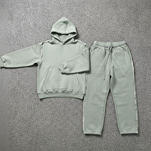 ชุดเสื้อผ้า2ชิ้นสำหรับผู้ชายชุดมีฮู้ดและกางเกงผ้าฝ้าย100% โอเวอร์ไซส์ปักโลโก้ตามสั่ง - Product Image 3