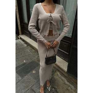 Conjunto de Tres Piezas Ferry Pearl Bohemian 9879 Tejido de Punto Detallado - Product Image 4