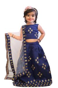 ชุดเลเฮนกาโชลีเด็กสีน้ำเงิน แบรนด์โชรยัม แฟชั่น งานปักเต็มตัว ยาวกรอมพื้น ประดับกระจก |   ชุดแต่งงานผ้าเน็ตดูปัตตาสำหรับเด็กผู้หญิงสไตล์ชาติพันธุ์ - Product Image 2