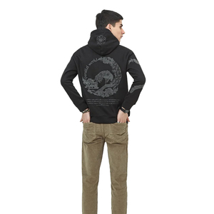 Collection Hiver 2023 Sweat à Capuche Imprimé Noir pour Homme Coupe Ample avec Poches Frontales et Design Brodé en Solde! - Product Image 5