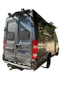 Camión Diésel Usado 2024 35C18, 177HP, 17.700 Millas, 2 Camarotes, 2 Ejes, Transmisión Automática, Neumáticos R17, Volante a la Izquierda, Asientos de Cuero - Product Image 6