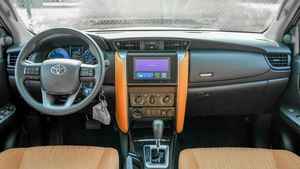 TOYOTA 2026 NUEVO DE FÁBRICA, 0KM, 7 PLAZAS, 4 CILINDROS, 199HP, TRANSMISIÓN AUTOMÁTICA - Product Image 2