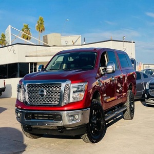 (F&H) Nissan Titan XD SL 4x4 SL 4dr Crew Cab (Diésel) Usado del 2017 - Product Image 1