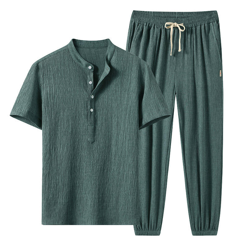 สีเขียวเข้ม