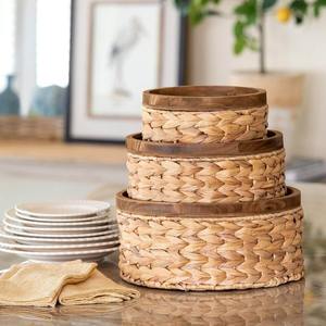 Cesta de Almacenamiento Tejida de Jacinto de Agua con Tapa de Madera, Juego de 3 Cestas de Almacenamiento Hechas a Mano, Ecológicas, Hechas en Vietnam - Product Image 3