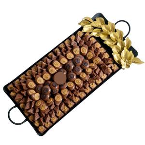 Plateau à chocolat au design élégant avec décoration de feuilles dorées de qualité supérieure fabriqué à la main et pour les mariages et les occasions spéciales - Product Image 1