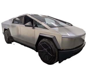 Limpio y Confiable, 2024, Cabina Doble, Tracción en las Cuatro Ruedas, Automático, Volante a la Izquierda, Asientos de Cuero, 600 hp, 0-60 en 4.1s, Autonomía de 340 millas - Product Image 1