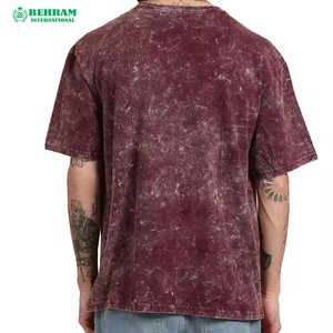 T-shirts surdimensionnés pour hommes en coton épais de haute qualité, imprimés numériquement sur mesure, délavés à l'acide, respirants, avec logo frontal, col rond, écologiques - Product Image 1