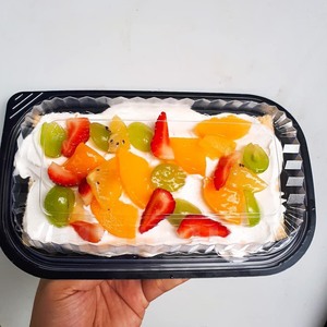 Contenedor de comida de plástico desechable con 1-2-4 compartimentos de fábrica de Vietnam apto para microondas con tapa transparente Color negro para llevar - Product Image 4