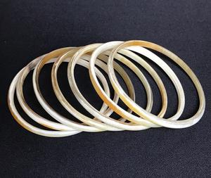 Diseño bohemio respetuoso con el Medio ambiente Plano Natural cuerno de búfalo pulseras blancas brazaletes artesanales Vietnam personalizado al por mayor piedra de ágata - Product Image 5