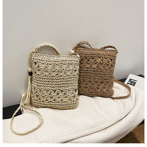 2024 bolso de mano cruzado de playa de malla de paja bohemio para mujer de diseñador con dos correas elegante riñonera de hombro - Product Image 2