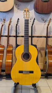 Original <strong>YamahaS</strong> C315 Nylon Guitar Classical Guitar Same Class of C40 Guitar Classical <strong>Yamahas</strong>
