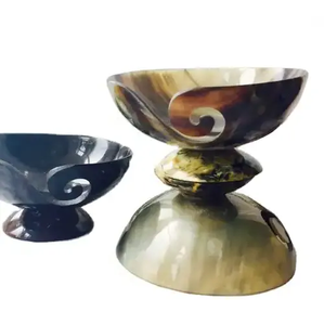 Bol en corne artisanal de qualité supérieure, élégant, durable et unique par HANNAN HANDICRAFT - Product Image 4