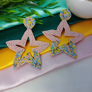 Boucle d'oreille en résine de couleur rose et vert de mer aspect moderne boucle d'oreille en résine en forme de cœur à bas prix - Product Image 3