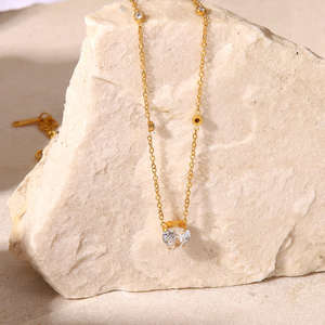 Collar con Colgante de Diamante Blanco en Forma de Corazón, Moderno, Chapado en Oro de 18K y Plata de Ley 925, Unisex - Product Image 5