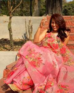 Sari de Seda Kota Doriya Bordado de Primera Calidad, Ropa Étnica para Fiestas, Sari para Mujer en Venta desde India - Product Image 4