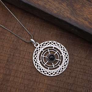 Dernière Obsidienne Noire Designer À La Mode En Argent Sterling 925 Plaqué Onyx Pendentif Collier Fine Bijoux Unisexe Avec Chaîne De Corde - Product Image 3