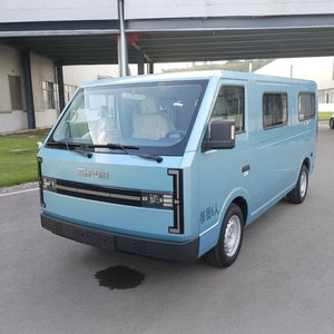 Camioneta Eléctrica Pequeña SRM E3L, Vehículo de Pasajeros de 6/9 Plazas, Autonomía de 501-600 km, Batería de 41.86 kWh, Motor de 100-150 kW, 500 Nm - Product Image 2