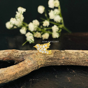 Piercing oiseau en diamant naturel en or massif 14 carats pour Helix, Tragus, lobe d'oreille, conque, Rook Fine Jewelry. - Product Image 4