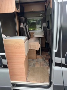 Impresionante Autocaravana Knaus Boxstar 2017 para 2 Personas, Furgoneta Camper Alemana de Fábrica Lista para Nuevas Aventuras - Product Image 5